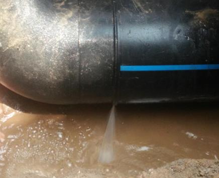 麦盖提楼顶渗水维修公司为大家分享下麦盖提卫生间漏水维修修补技术!